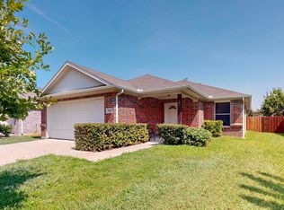 8627 Cedar Post Ct, Dallas, TX 75227