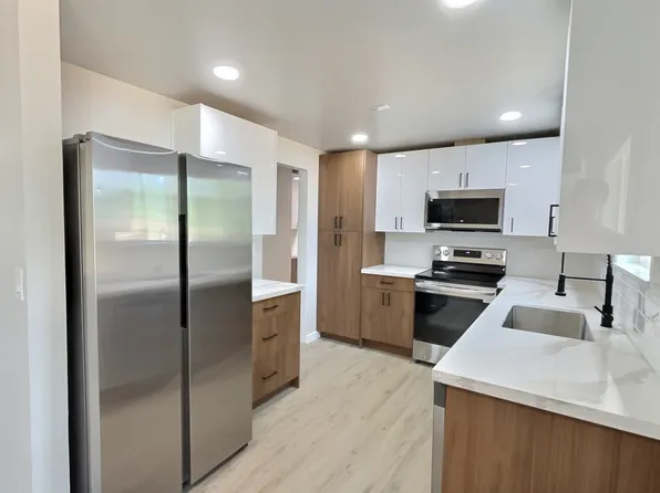 24229 48th Ave W, Mountlake Terrace, WA 98043