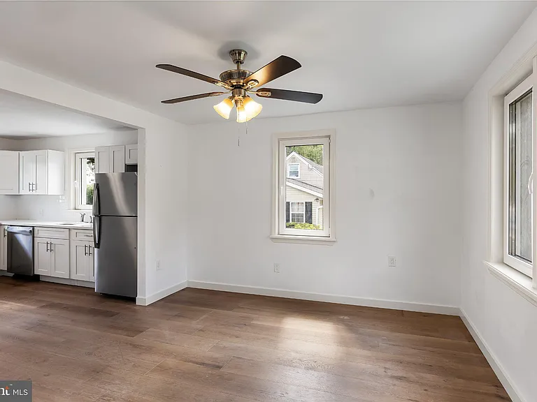 417 Yale Ave — Photo 4