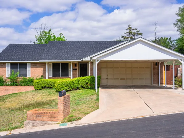 1310 CAROL ANN DR, Kerrville, TX 78028
