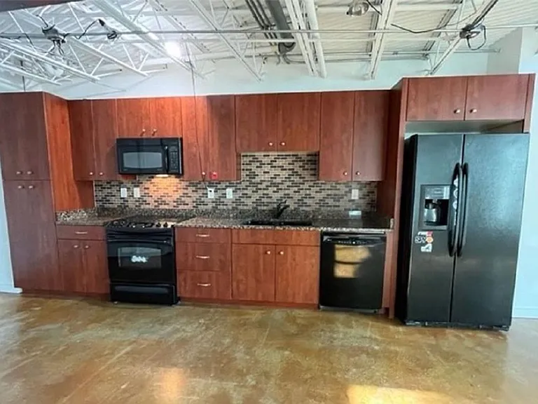 415 Saint Pauls Blvd #103 — Photo 4
