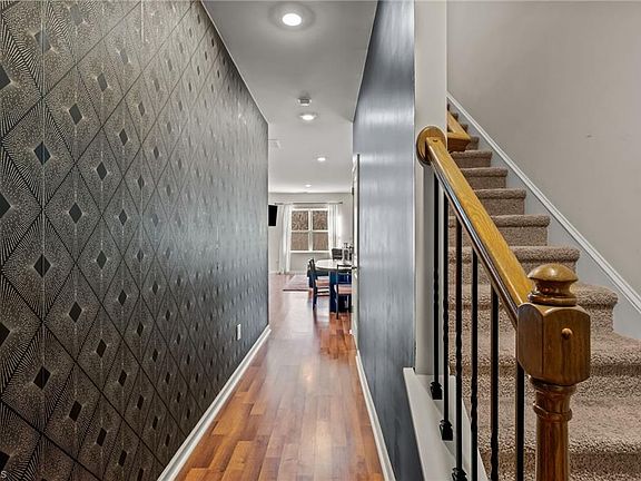 4th image of 3716 Nathans Way