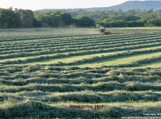 30 Bennitt Rd, Boerne, TX 78006