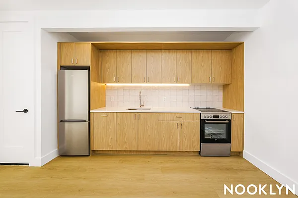 Rented by Nooklyn NYC LLC | media 13