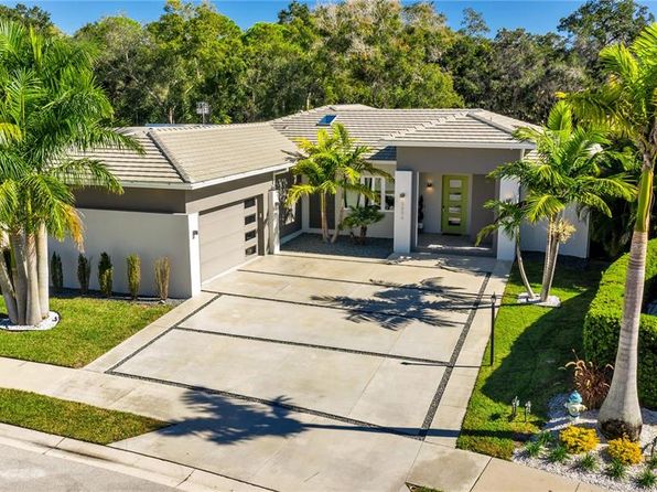 Tropical Florida Sarasota Real Estate 1 Homes For Sale Zillow