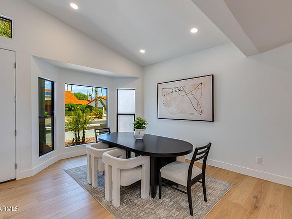 4th image of 10521 E BELLA VISTA Drive
