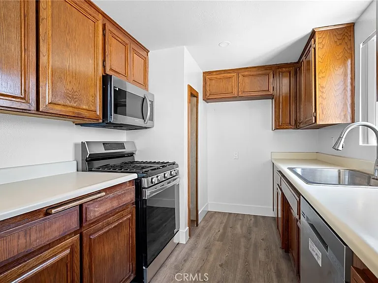 6406 Denny Ave #5 — Photo 10