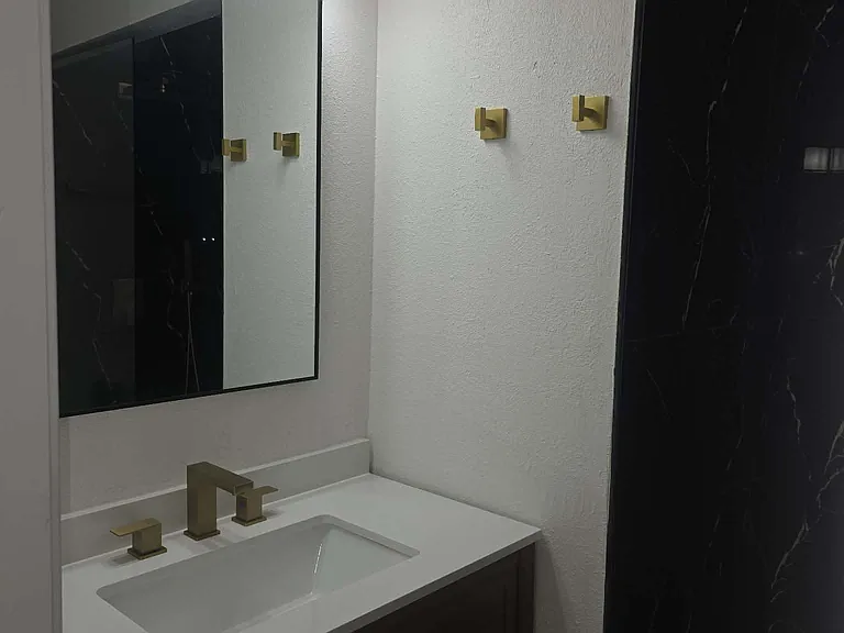 2307 N Lincoln Ave — Photo 22