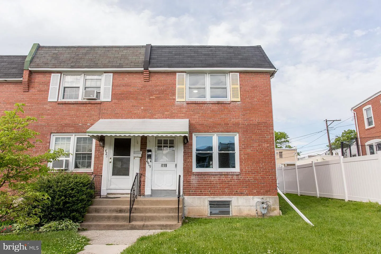 419 Warren St photo 1