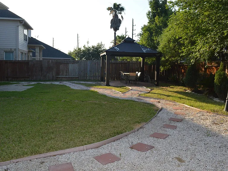 6210 Marble Hollow Ln — Photo 45