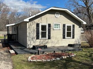 7547 Shorewood Dr, Salem, WI 53168
