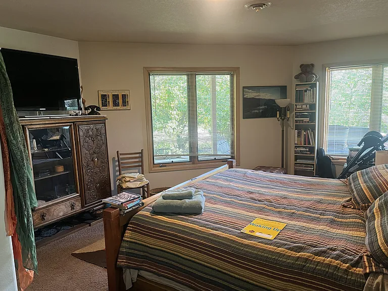 1060 Uncochief Cir — Photo 20