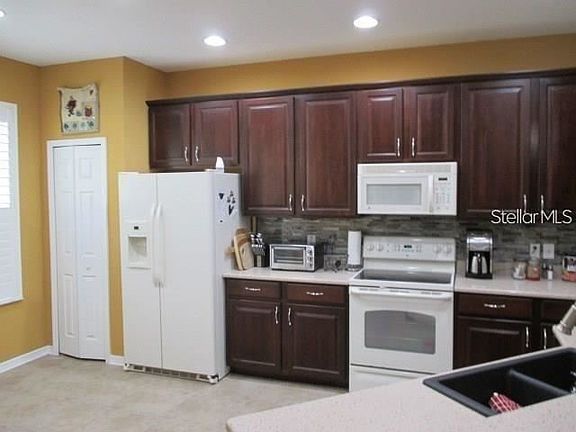 3rd image of 5411 Napa Dr