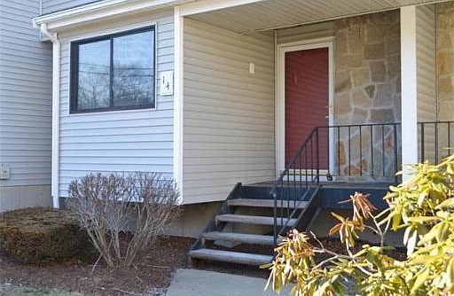 1st image of 1004 Pleasant St Unit 14