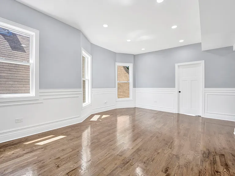 1821 N Kedvale Ave #1 — Photo 11