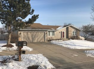 1740 Laura Ln, Port Washington, WI 53074