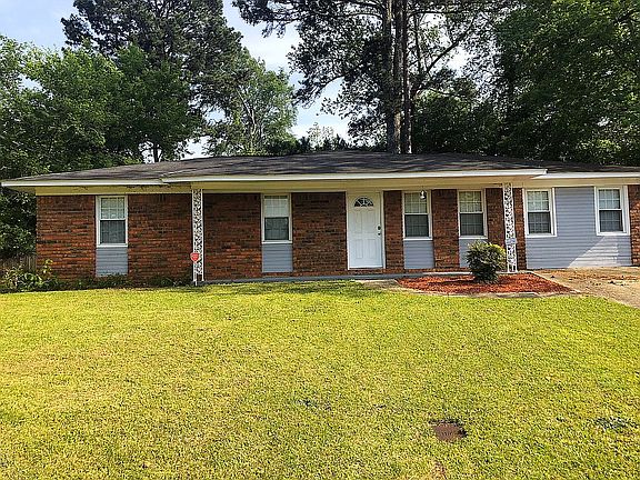 2nd image of 4535 45th St E