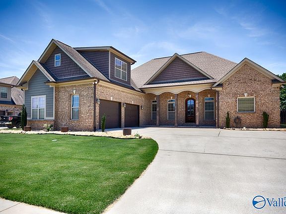 2nd image of 22577 Bluffview Dr