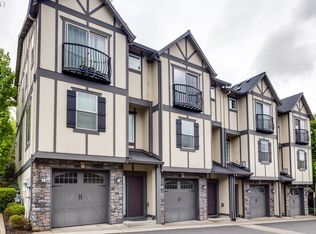 3668 SW Baird St, Portland, OR 97219