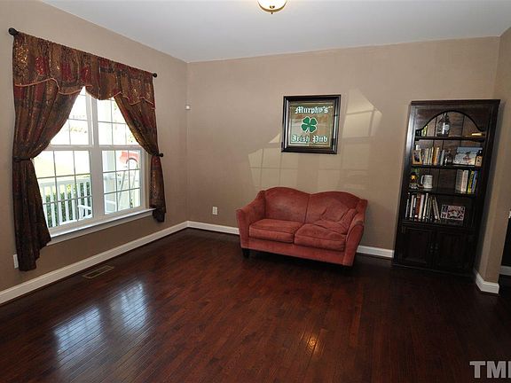 5th image of 4607 Lemongrass Ln