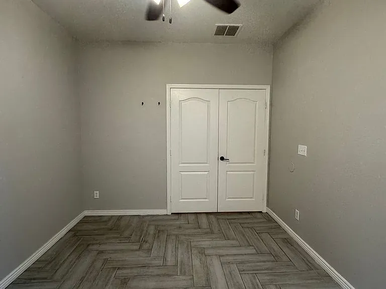 17637 W Molly Ln — Photo 20