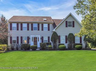 26 Melissa Lee Dr, Jackson, NJ 08527