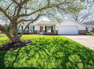 3316 Debeney Dr, Fort Wayne, IN