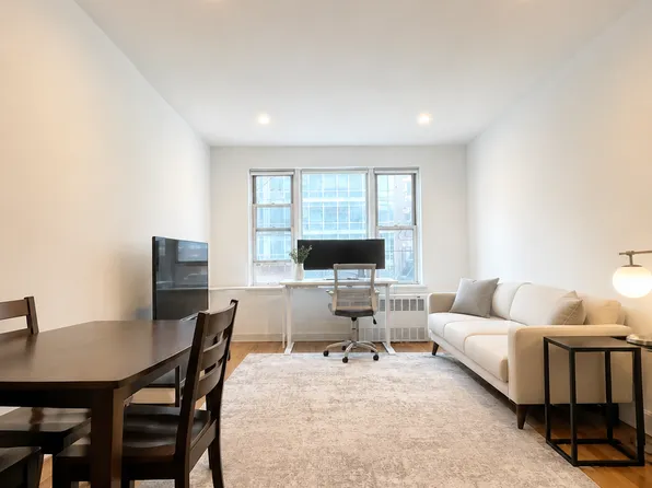 1645 Second Avenue image 1 of 5