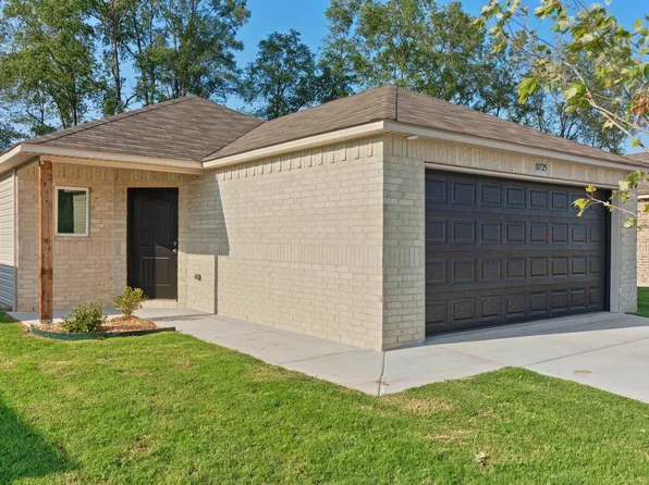10725 Lori Kaye Dr, North Little Rock, AR 72113