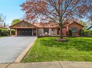 87 Wayne Dr, Rochester, NY 14626