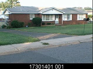 5901 Ingleside Dr, Charlotte, NC 28210