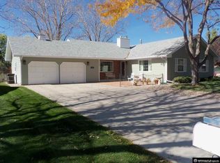 102 Ridge Rd, Torrington, WY 82240