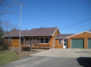9515 Upton Rd, Laingsburg, MI 48848