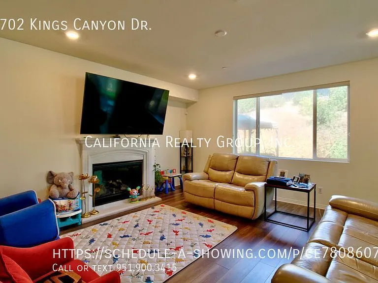 2702 Kings Canyon Dr — Photo 21