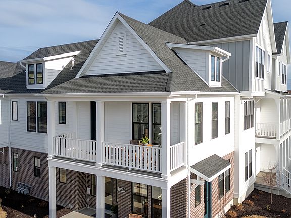 3rd image of 11349 S Lake Run Rd W #101