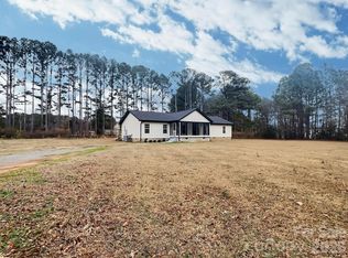 6205 Richburg Rd, Great Falls, SC 29055
