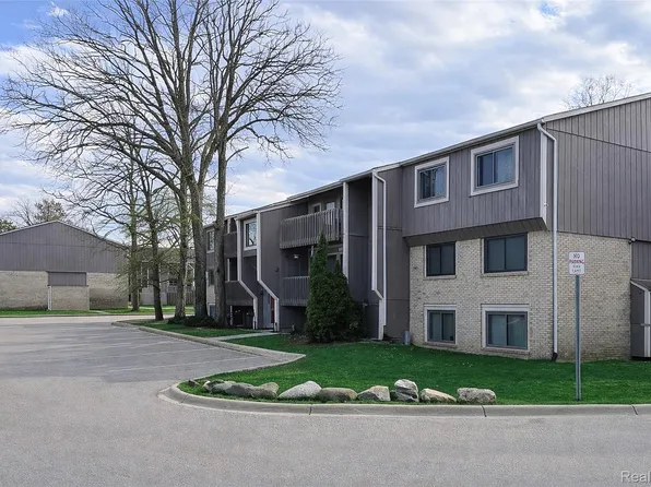 29860 W 12 Mile Rd APT 604, Farmington Hills, MI 48334