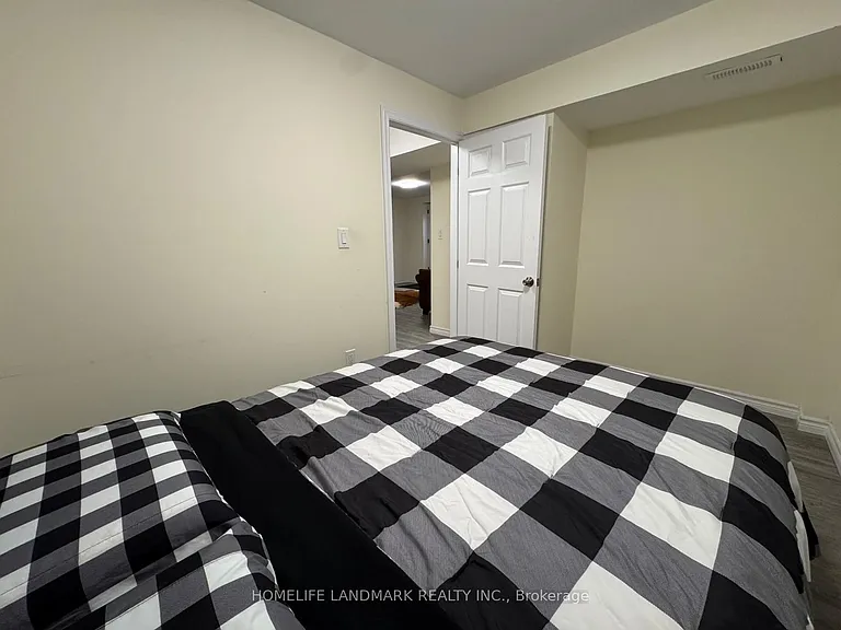 50 Addison St #LOWER — Photo 13