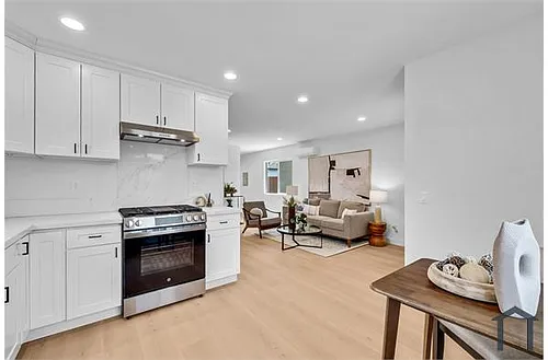 2305 Sesmas St #B Photo 1 2305 Sesmas St #B Photo 1