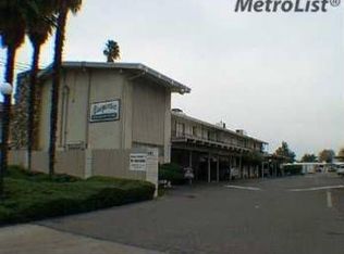 805 Tully Rd APT 6, Modesto, CA 95350