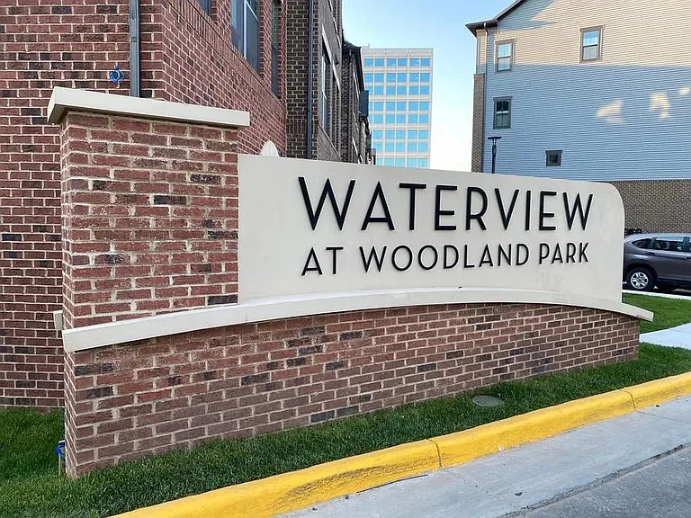 2330 Water Promenade Ave — Photo 52