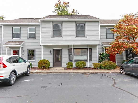 3rd image of 7831 Sunset Dr #6B