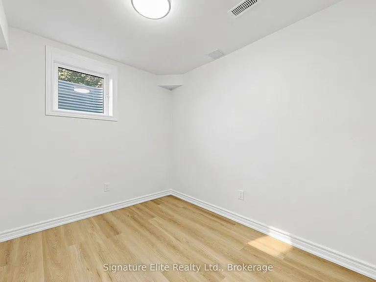 44 Cotton St #B — Photo 9
