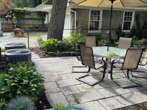 450 Linden St, Rochester, NY