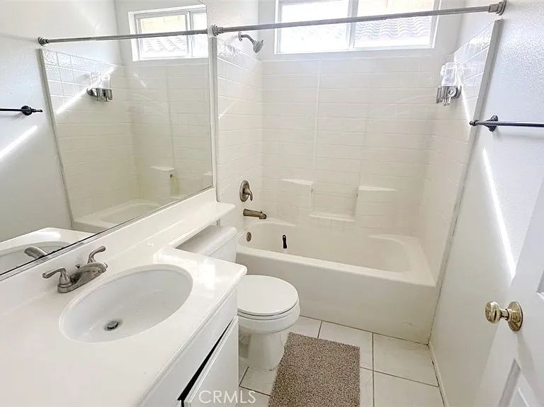 11 Arboleda — Photo 12