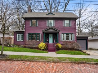 205 Edgerton Rd, Akron, OH 44303