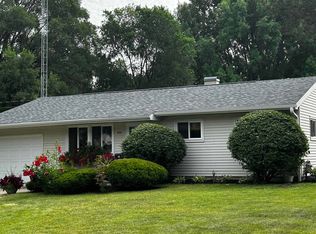 606 N 11th St, Oskaloosa, IA 52577
