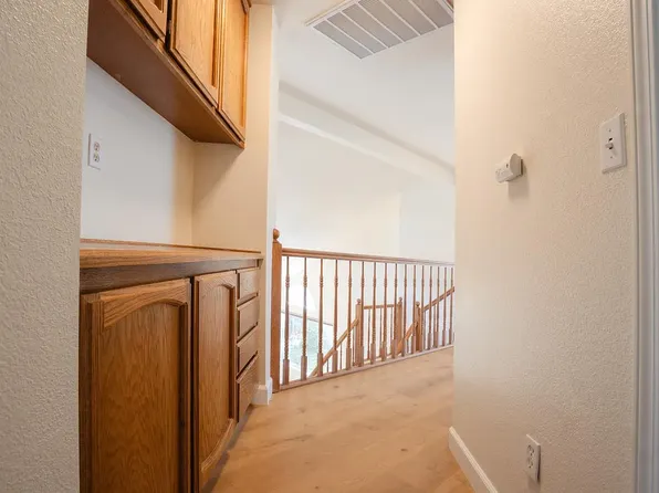 1400 Divine Ln, Tracy, CA 95376