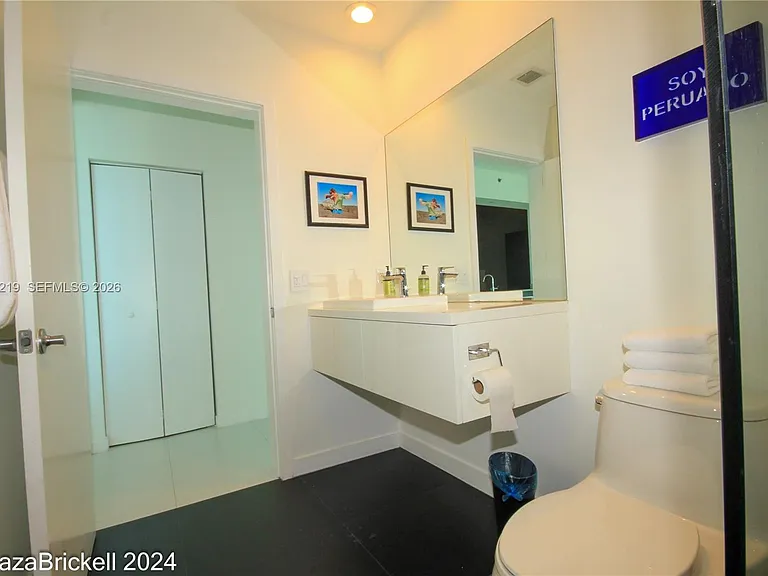 950 Brickell Bay Dr #5002 — Photo 30