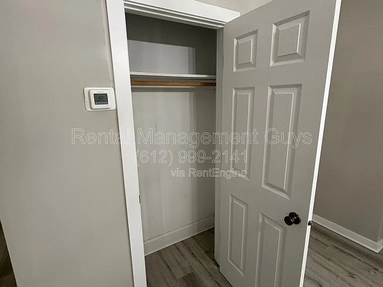 1500 W Broadway Ave #3 — Photo 5
